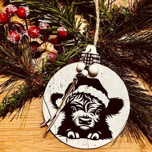 Holly the Highland– Black & White Farmhouse Decor Christmas